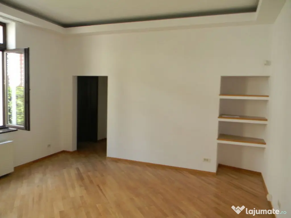 Zona Universitate vila 6 camere 