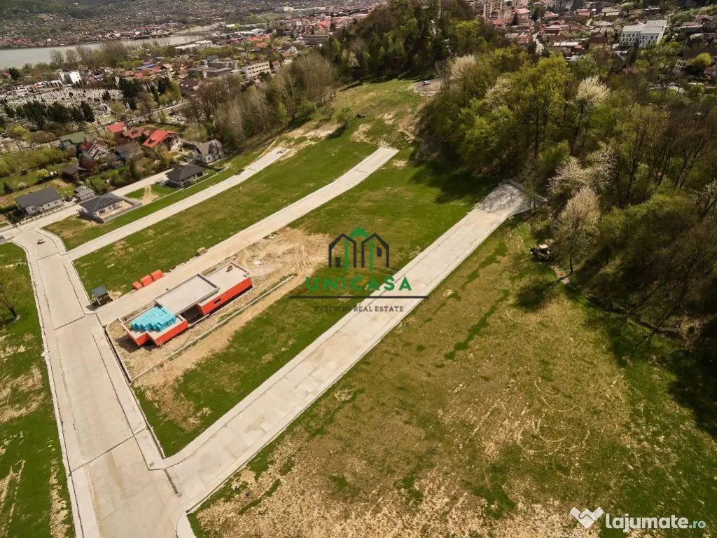 Teren intravilan - Calea Lui Traian - Zona Cetatuia