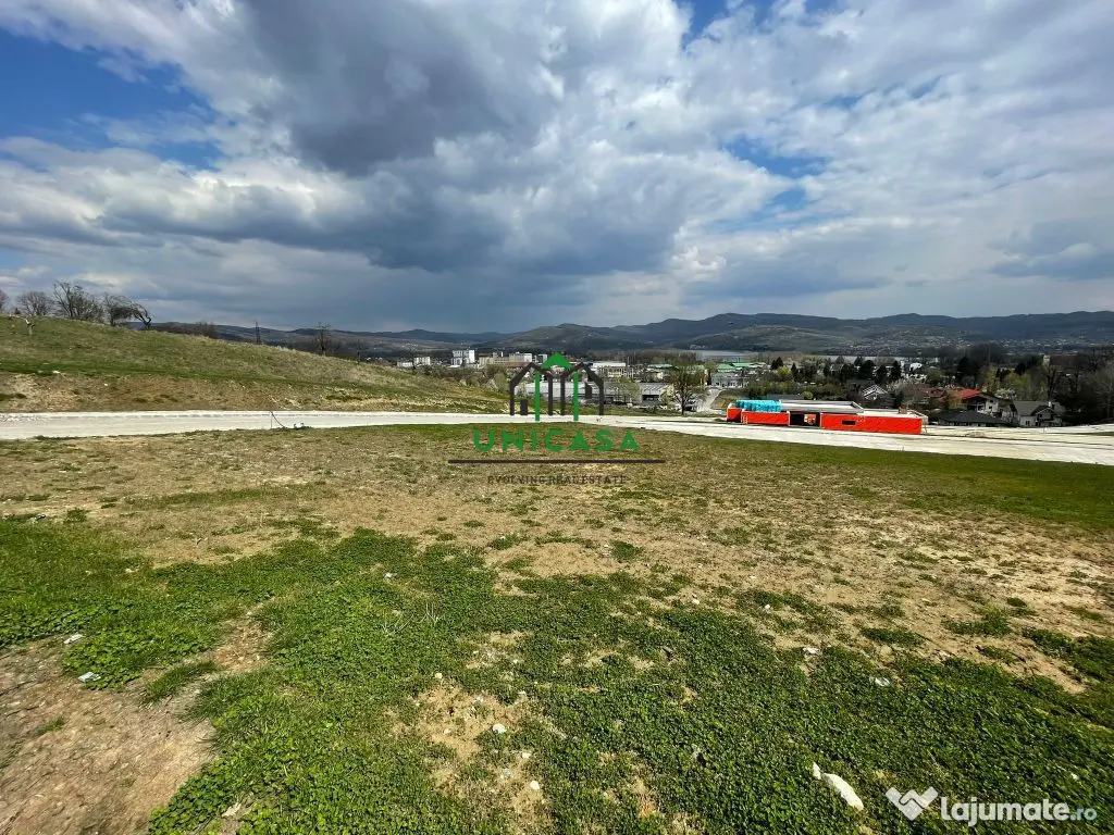 Teren intravilan - Calea Lui Traian - Zona Cetatuia