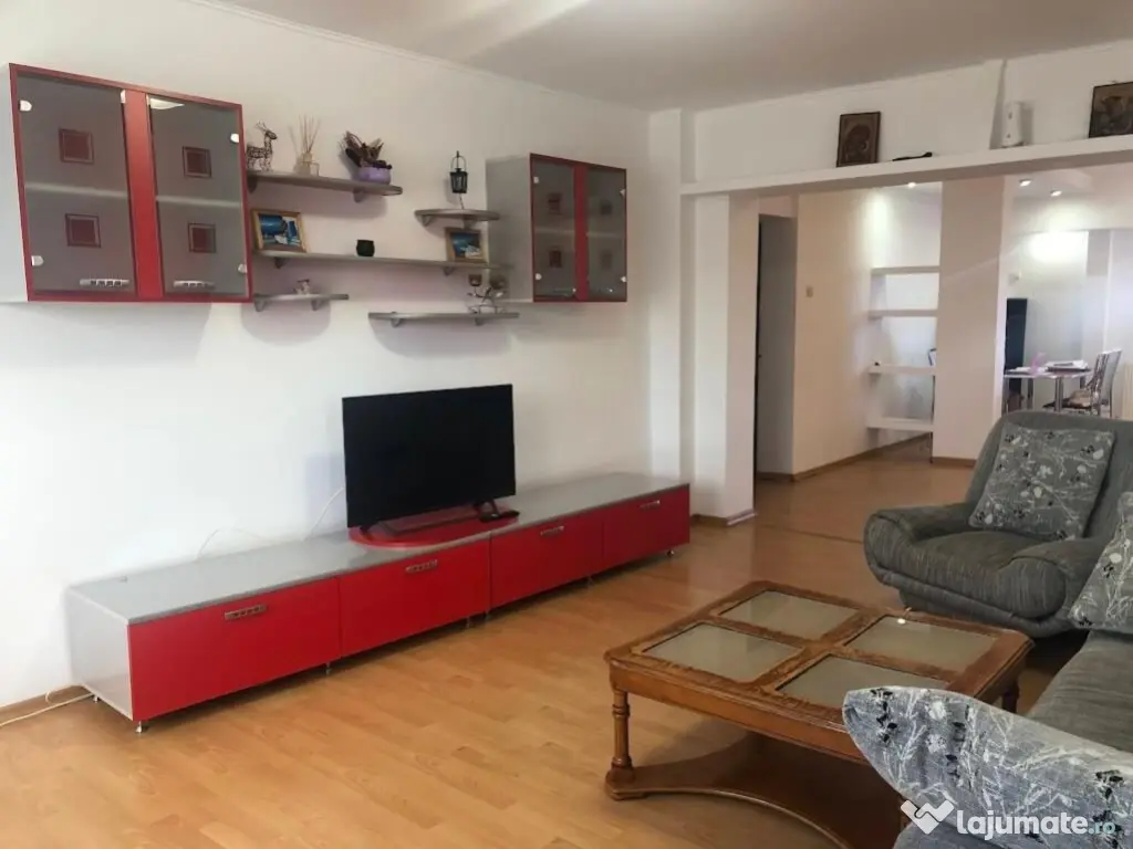 Apartament 3 camere ultracentral,mobilat si utilat, 550 euro 