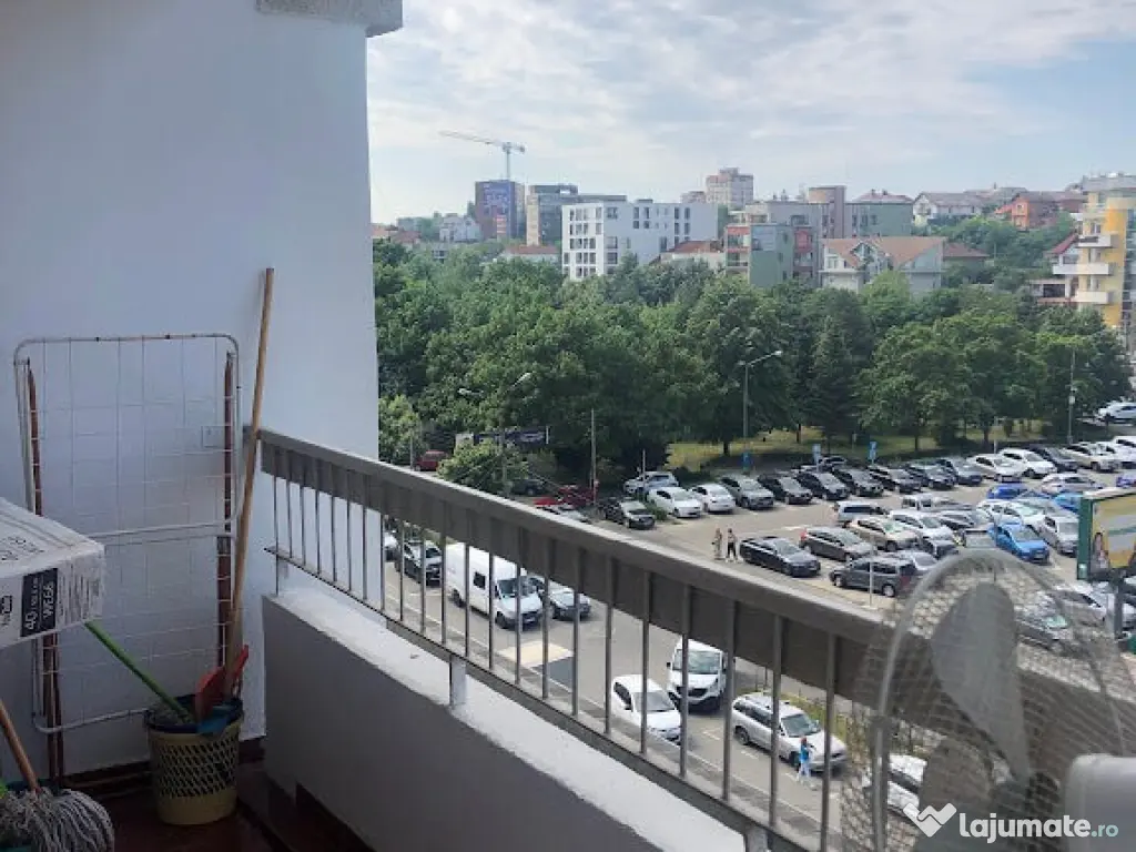 Apartament 3 camere ultracentral,mobilat si utilat, 550 euro 