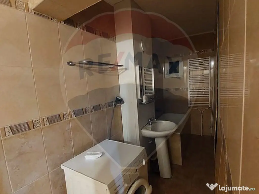 Apartament cu 3 camere ultracentral