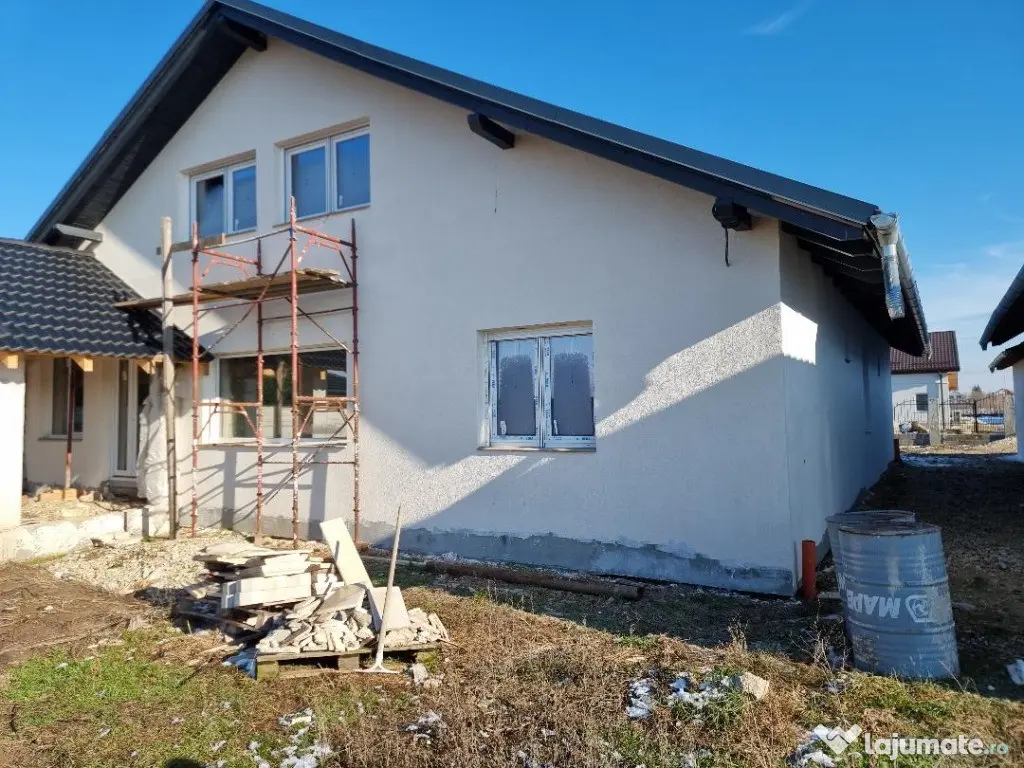 Vila Sinmartin-Apateu,P, constr 2023, SC 240 mp ,TER.668 MP 