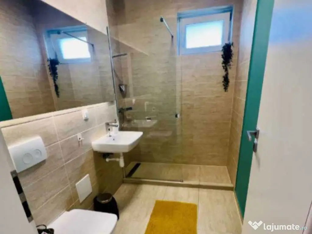 Apartament de inchiriat o camera situat in Park Lake 3