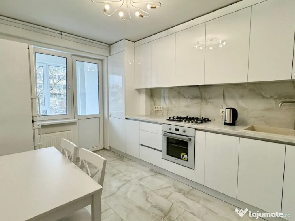 Inchiriere un apartament 2 camere zona centrala 