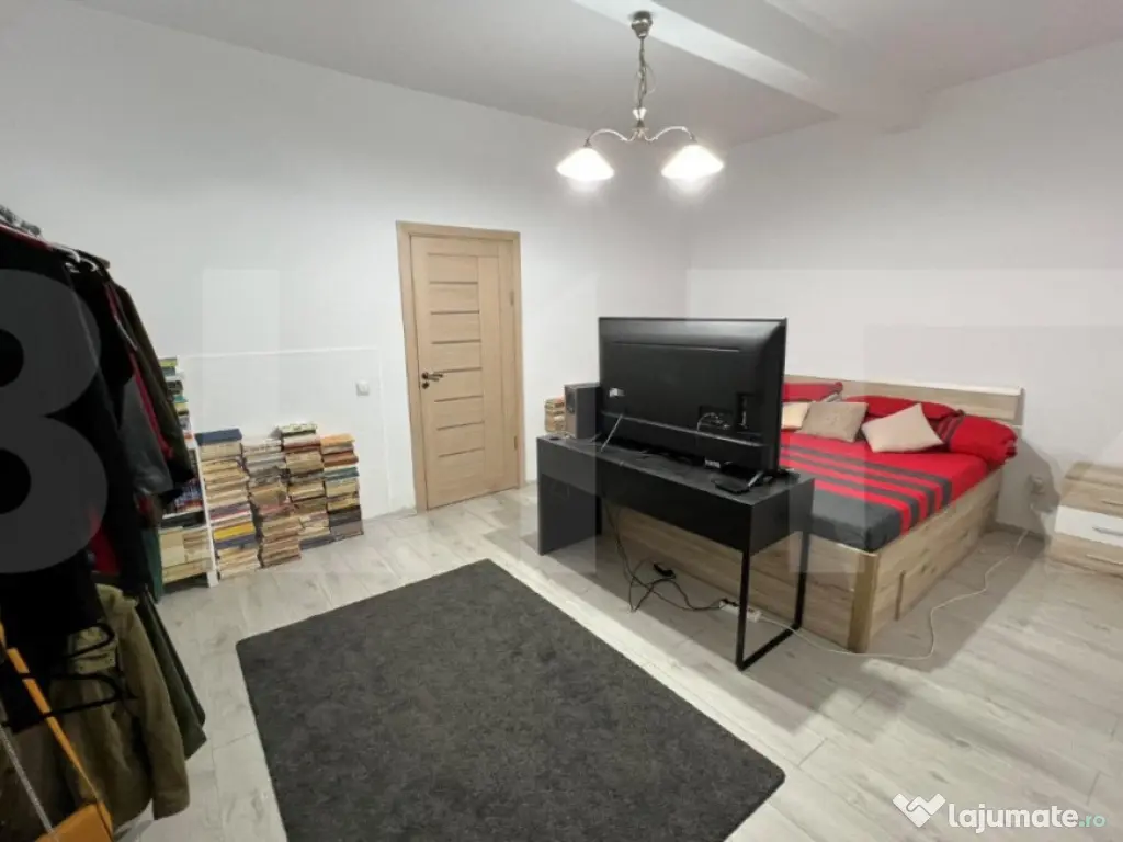 Apartament 2 camere, 65 mp, 2 boxe, parcare, zona Pietei Mih