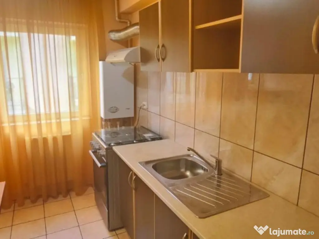 Apartament 1 camera, 40mp, etaj 1, mobilat, zona Avram Iancu