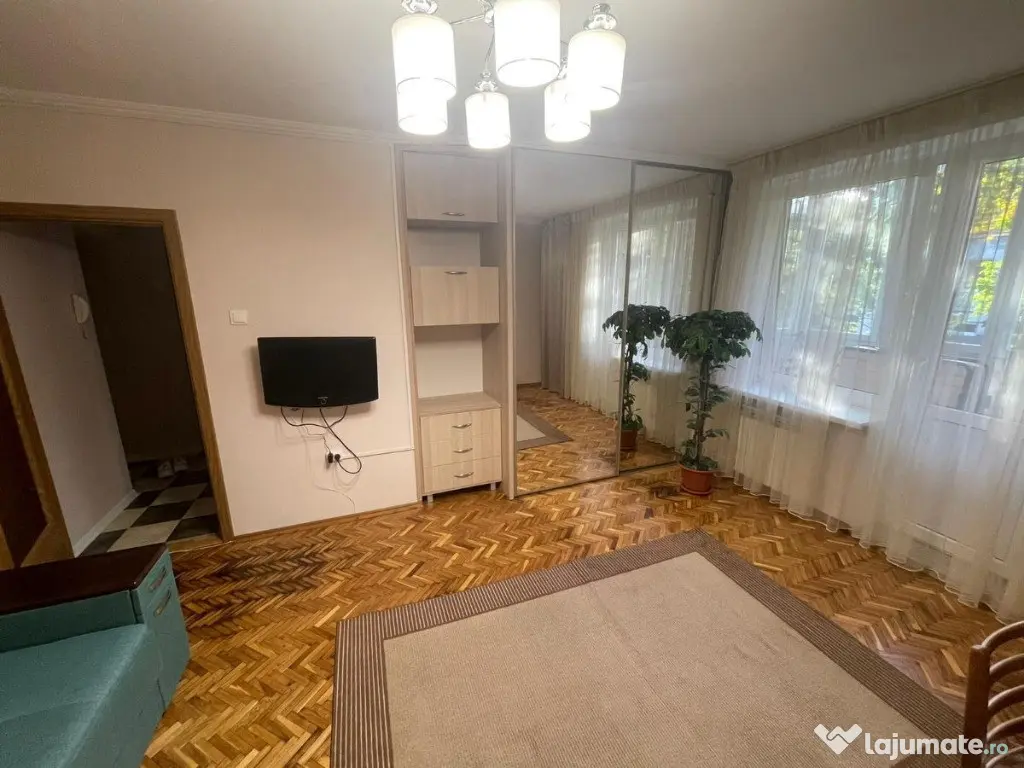 Apartament cu 1 camera in zona Andreu Muresanu 