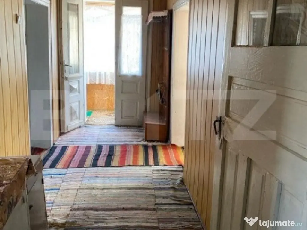 Casa batraneasca, 249mp, oras Siret