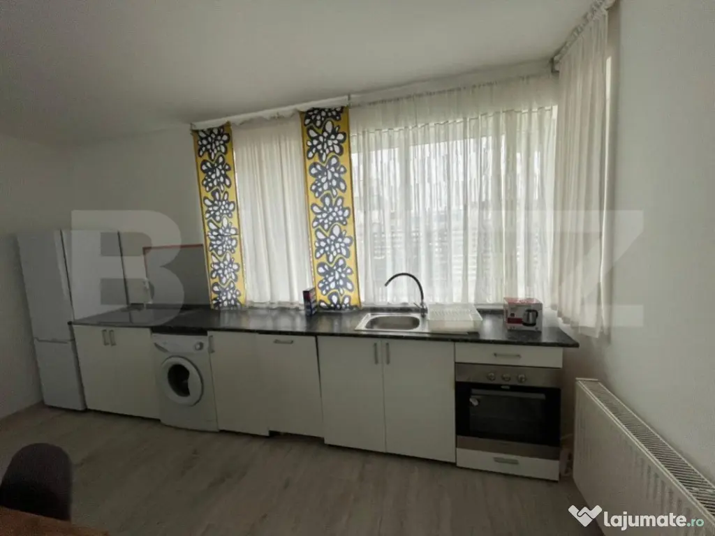 Apartament 3 camere 160mp+curte 300mp, AC, centrala termica,