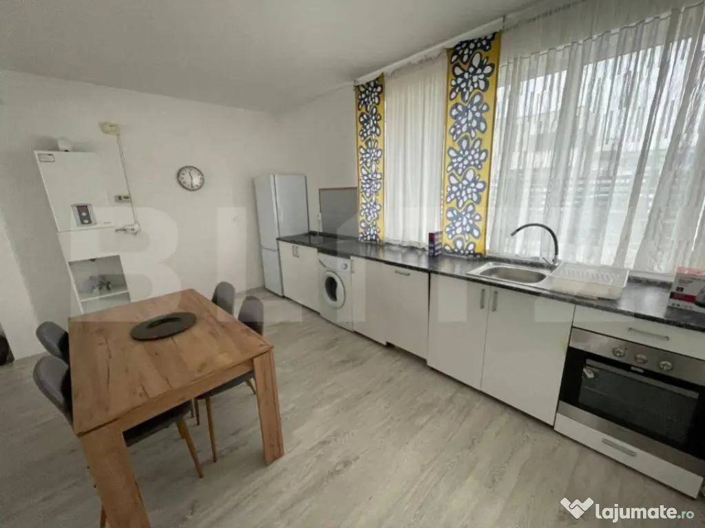 Apartament 3 camere 160mp+curte 300mp, AC, centrala termica,