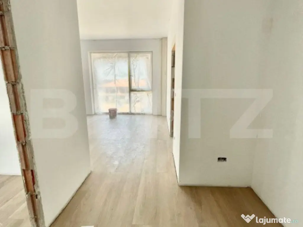 Apartament nou de 2 camere, 54 mp, gradina si parcare, zona