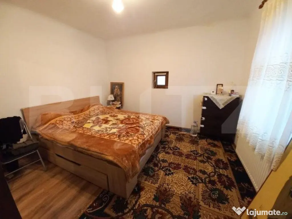 Apartament in vila, 4 camere, 87 mp, teren 80 mp, ultracentr