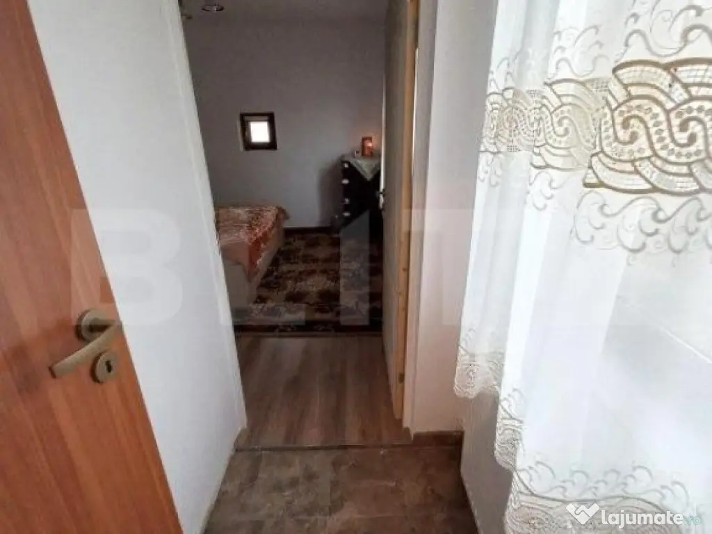 Apartament in vila, 4 camere, 87 mp, teren 80 mp, ultracentr