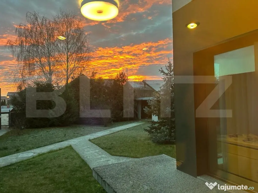 Vila, 8 camere, 790 mp utili, zona Lunei