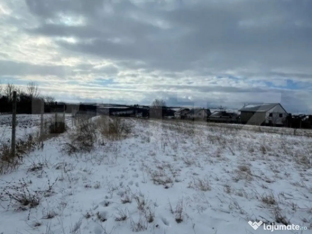 Teren intravilan, 11.330 mp, în Fălticeni