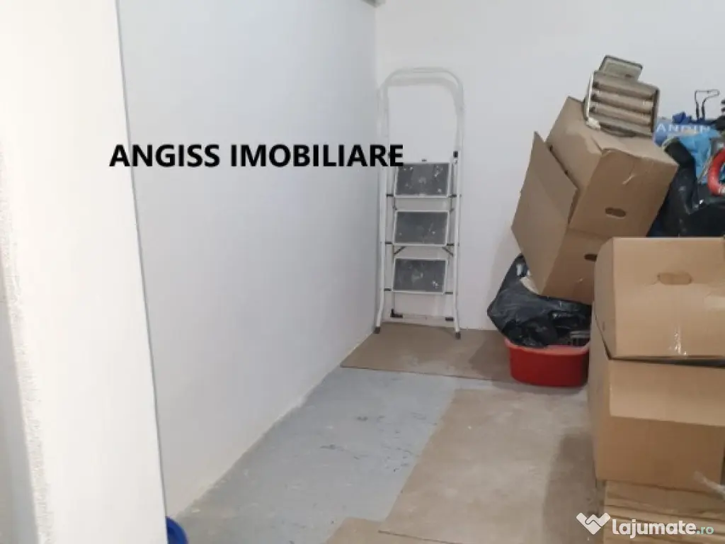 Hala frig/ spatiu str Isaccei zona Dedeman 