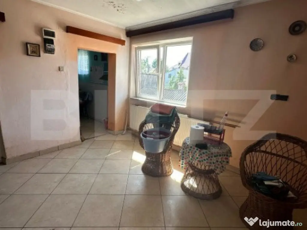 Casa ultracentrala , 200mp, teren 450 mp , Radauti