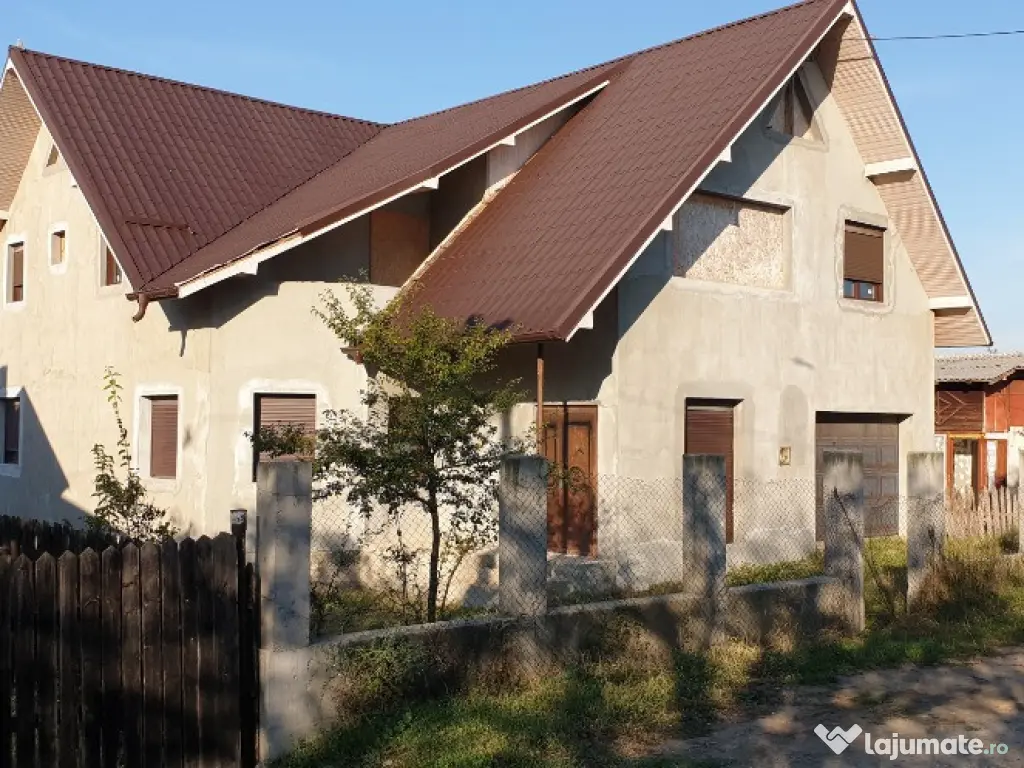 Lipanesti - Prahova casa P+M finisaj "la GRI" 