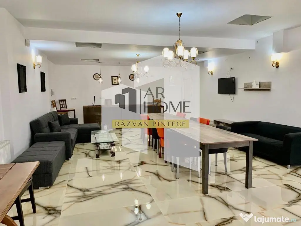 Vila P 1E M, 15 camere, 32 locuri cazare, zona Mall AFI Pala 