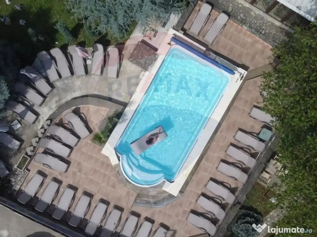 De vanzare / Pensiunea El Plazza Baile Herculane 