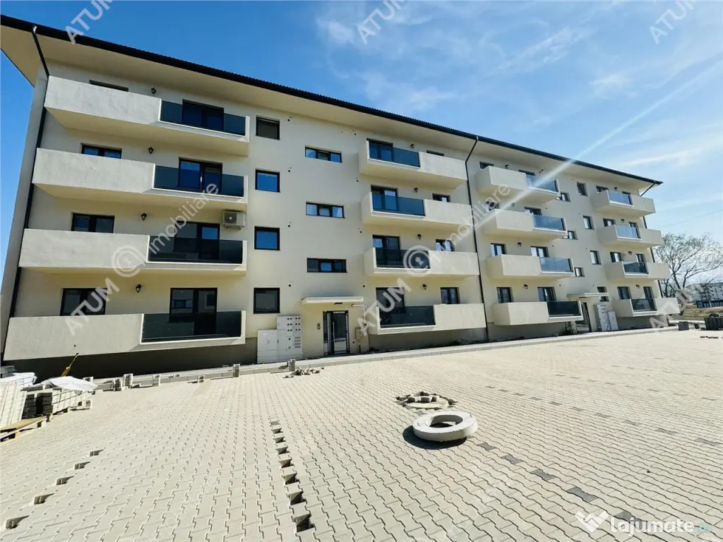 Apartament nou 3 camere 2 bai balcon parcare zona Dna Stanca
