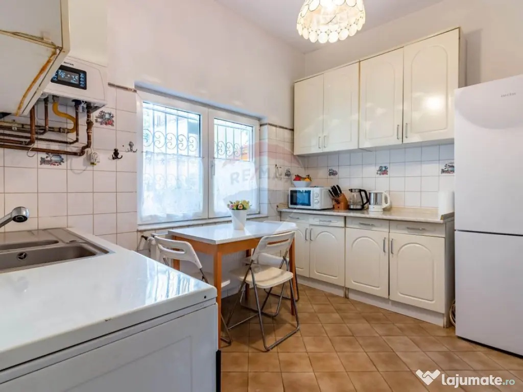 Casă / Vilă în zona Domenii, langa metrou, consolidata... 