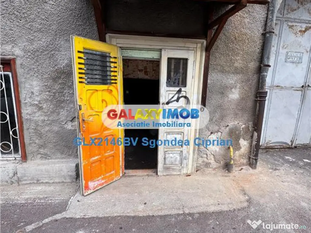 Apartament 2 Camere 80 mp UTILI De Renovat Str. Lunga 