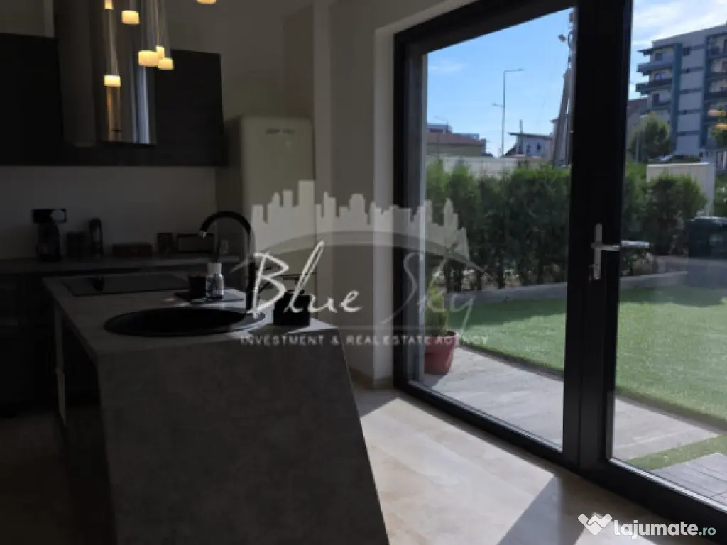 Apartament situat in Mamaia Nord, la 200 m de plaja 