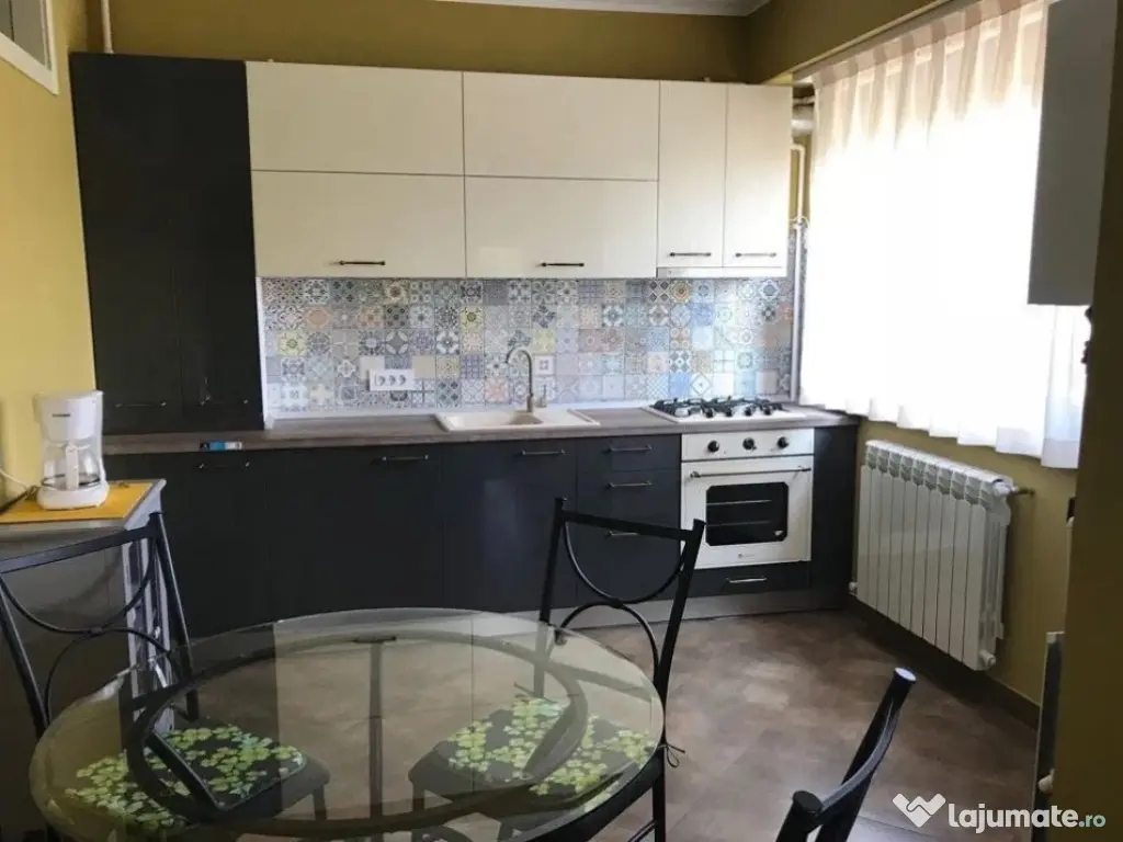 Închiriez apartament 2 camere, zona Faleza Nord, Constanta 750 EURO
