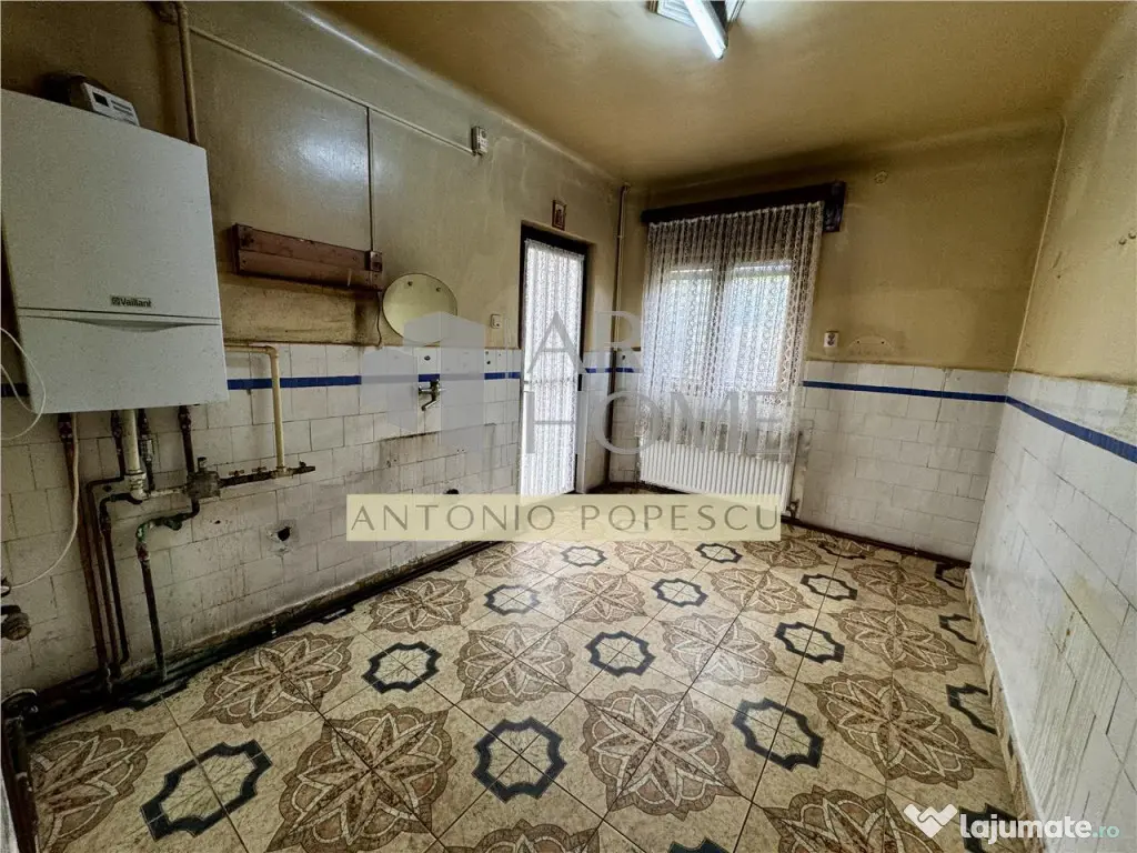 Casa S P 1 Pod, in Ploiesti, zona Nicopole