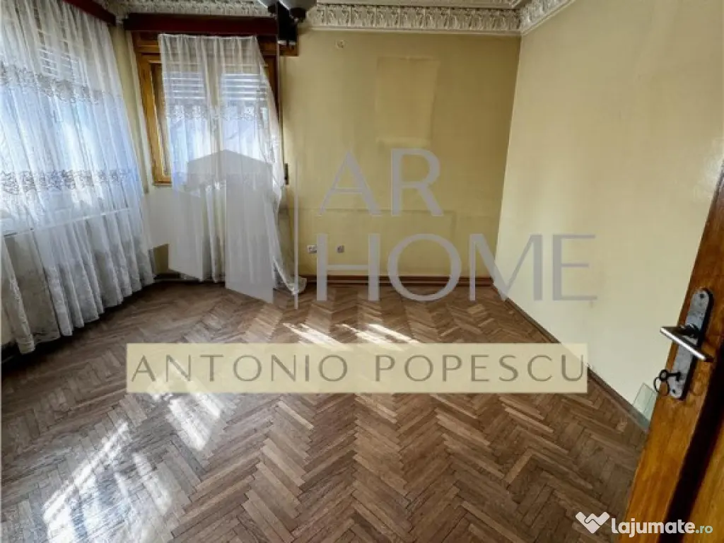 Casa S P 1 Pod, in Ploiesti, zona Nicopole