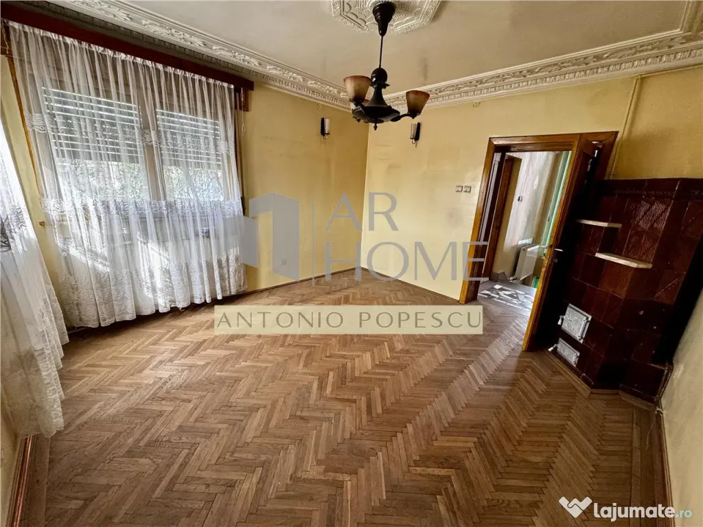 Casa S P 1 Pod, in Ploiesti, zona Nicopole