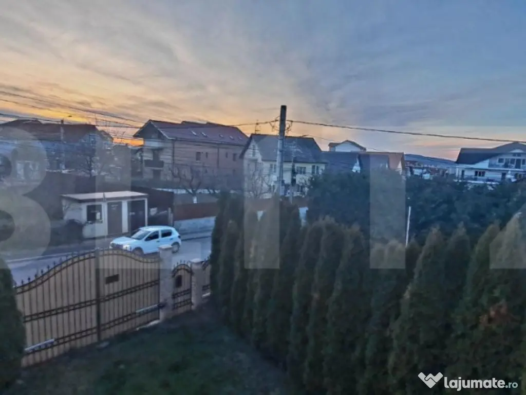 Casa individuala cu 4 camere,200 mp, teren 365 mp,cartier E