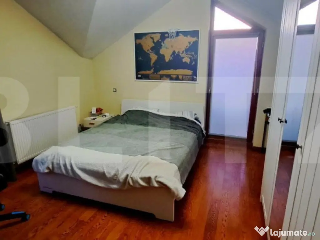 Casa individuala cu 4 camere,200 mp, teren 365 mp,cartier E