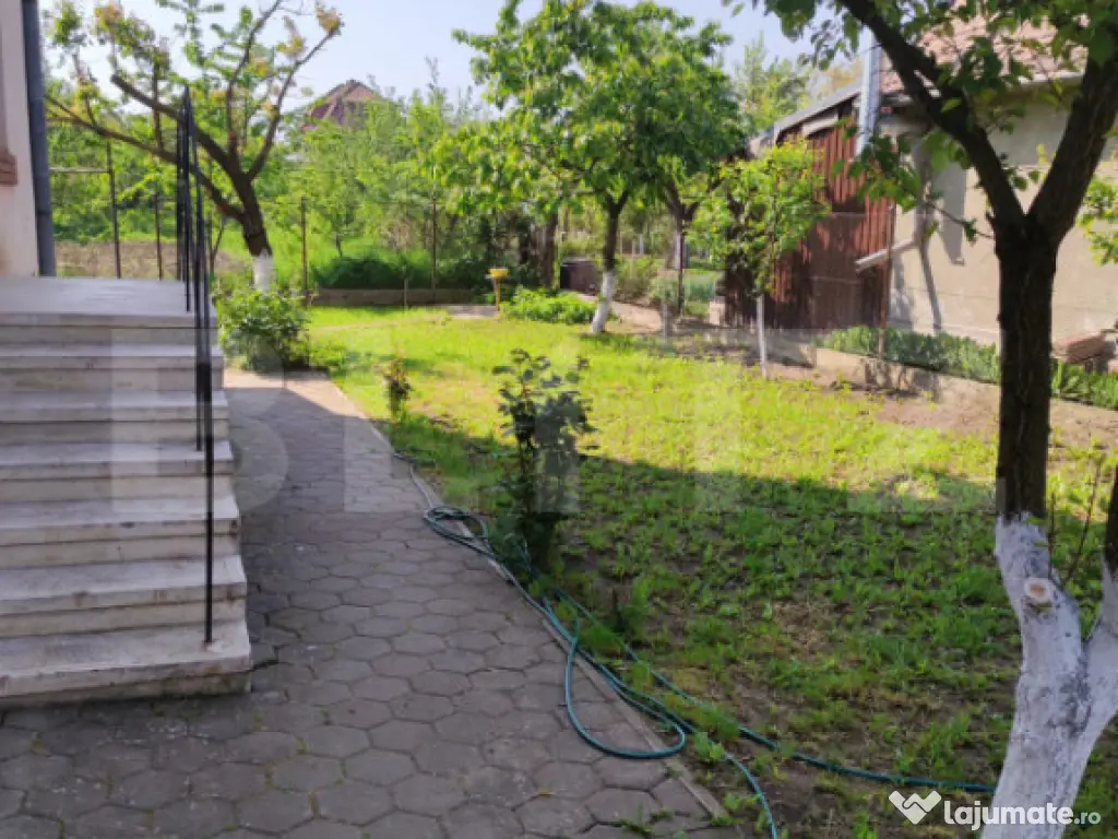 Casa individuala 4 camere, 524 mp teren, in Mihai Viteazu 