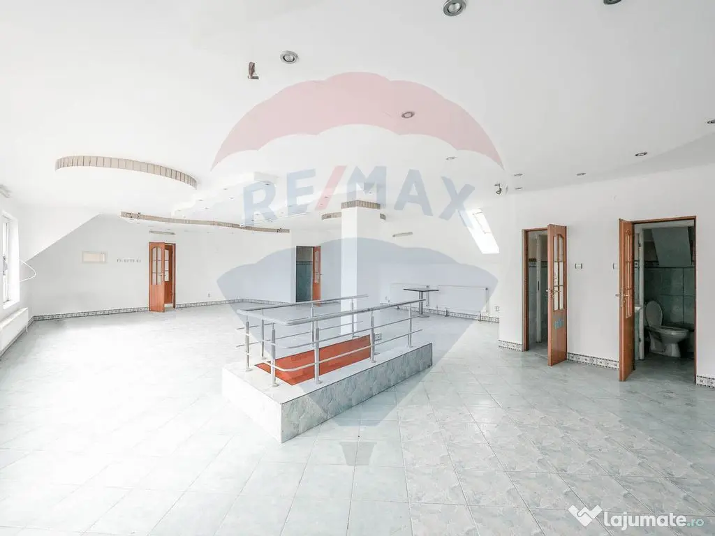 Spațiu comercial de 160mp de închiriat în zona Ultrace... 