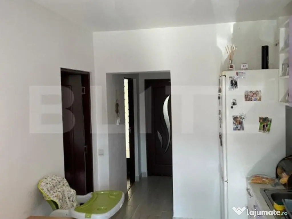Apartament 2 camere decomandate, gradina de 30mp ,zona Eroil