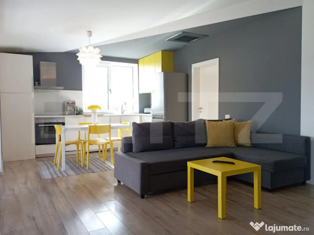 Apartament de vanzare cu 3 camere, 68 mp, zona Modern