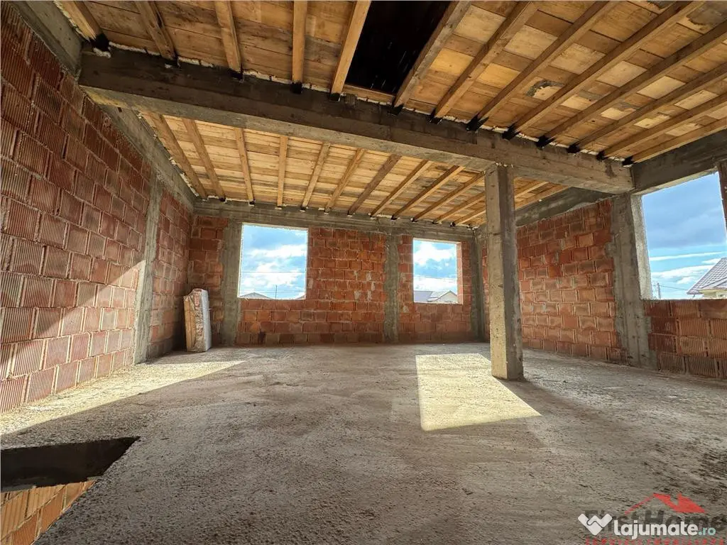 Vila P 1 duplex de in Vanatori 