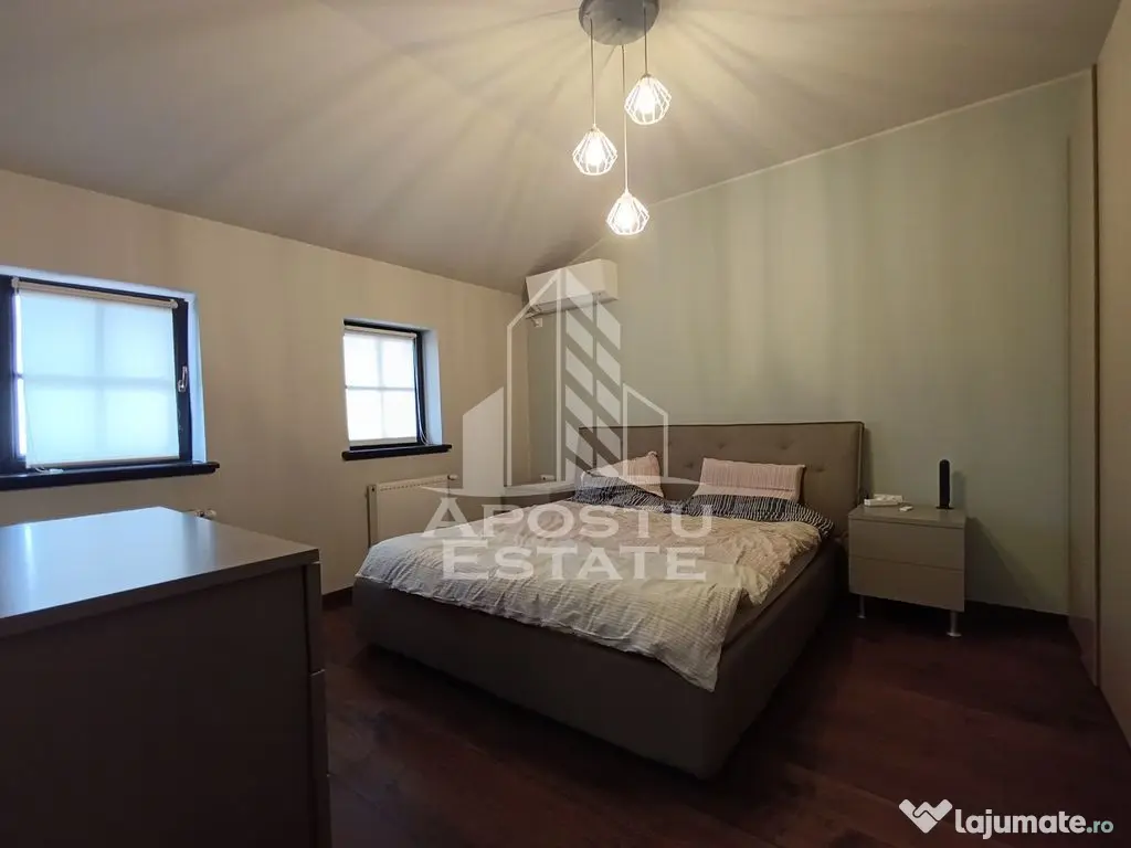 Apartament 3 camere pe doua nivele, 2 bai, zona Ronat! 