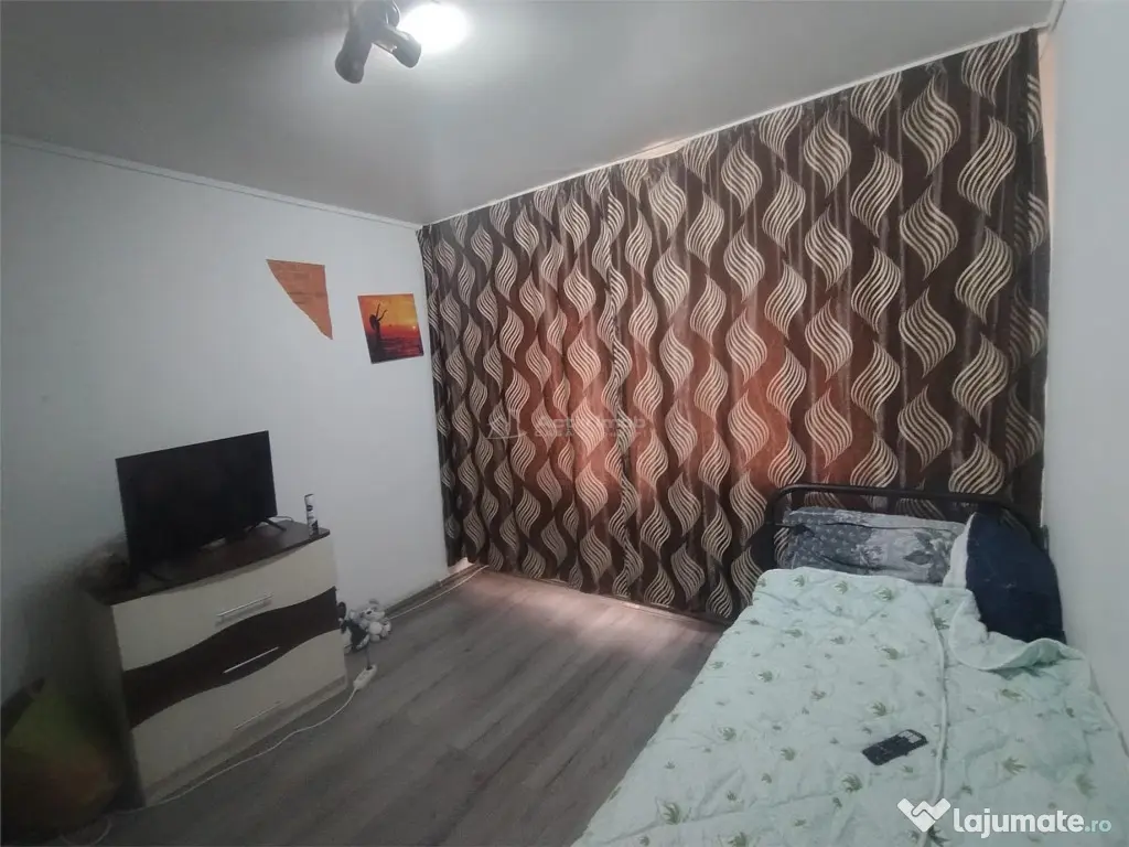 Caransebes, 3 Cam., Decom.,Zona Pipirig 