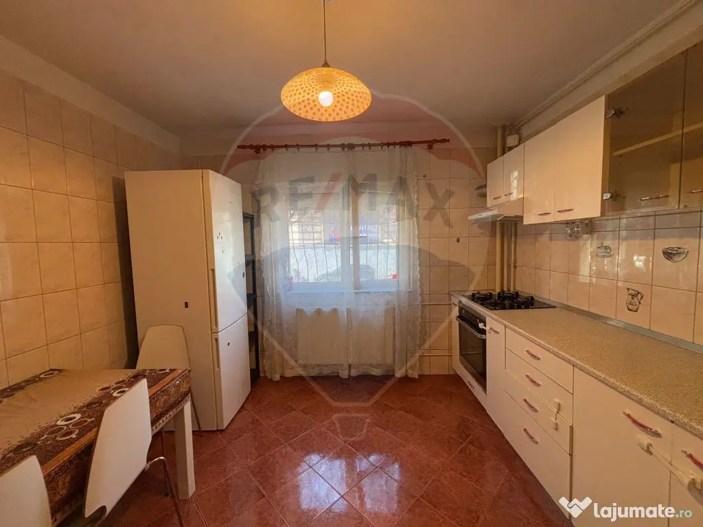 Apartament cu 2 camere de închiriat în zona Vitan Mall ... 