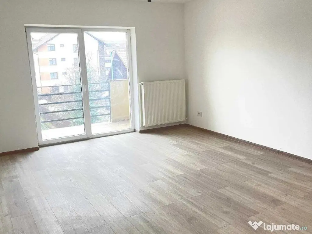 Apartament cu 2 camere, decomandat - zona Tractorul..