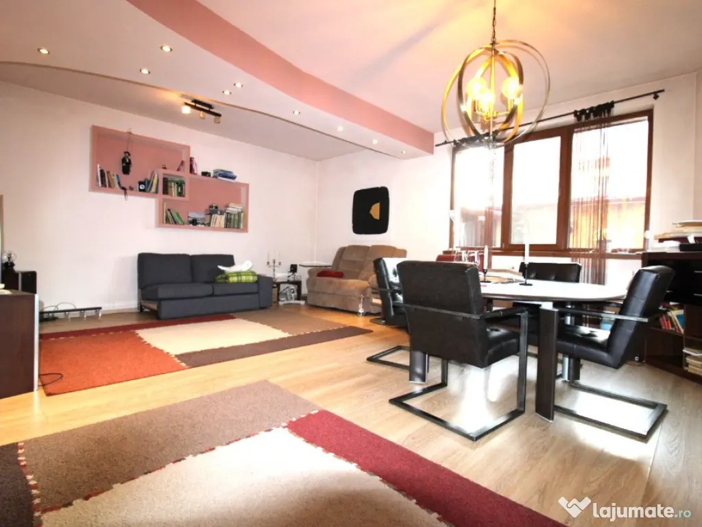 Vilă Modernă P+1 Micro 17 – 261 mp, Panouri Solare 22kW și Teren 436 m