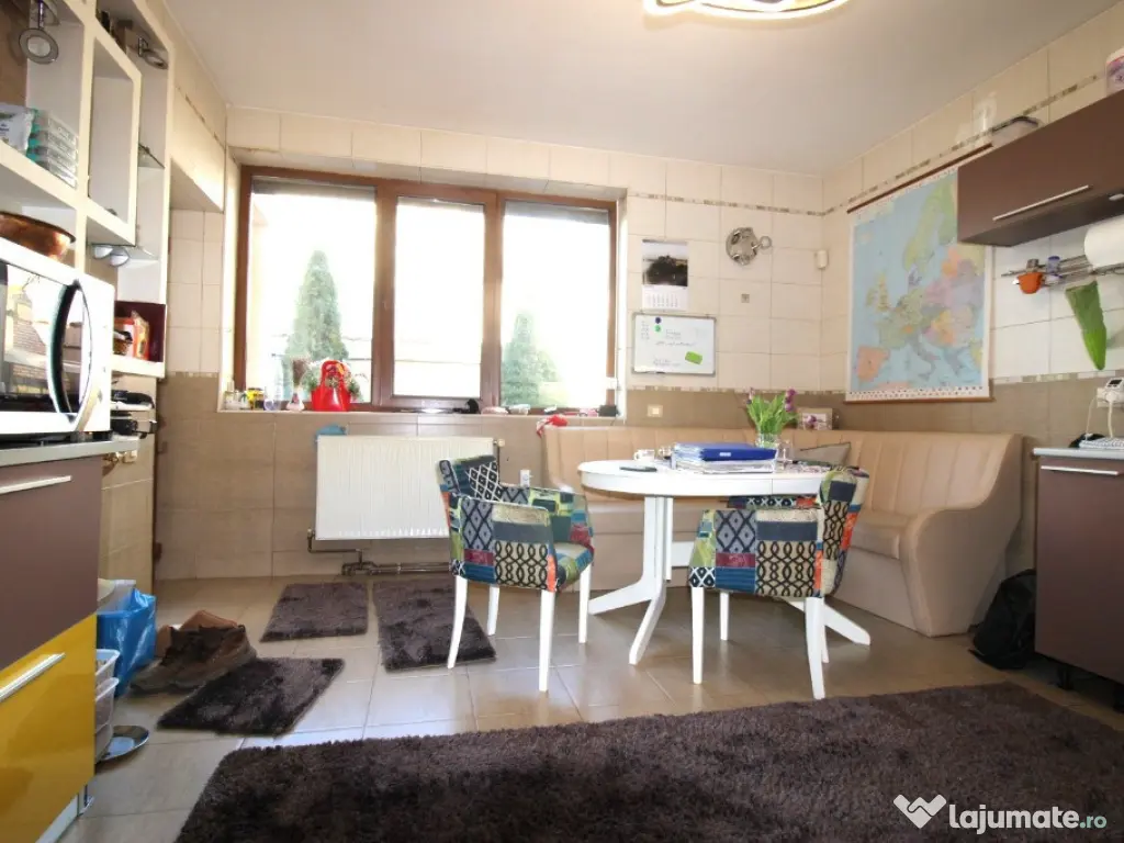 Vilă Modernă P+1 Micro 17 – 261 mp, Panouri Solare 22kW și Teren 436 m