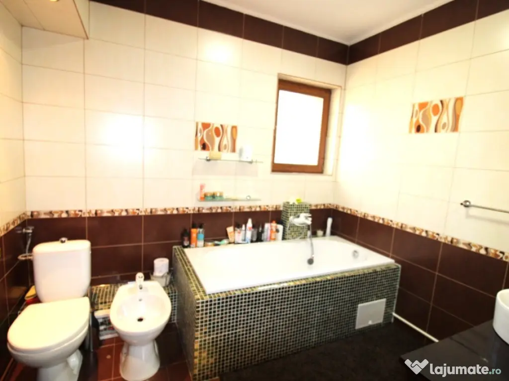 Vilă Modernă P+1 Micro 17 – 261 mp, Panouri Solare 22kW și Teren 436 m