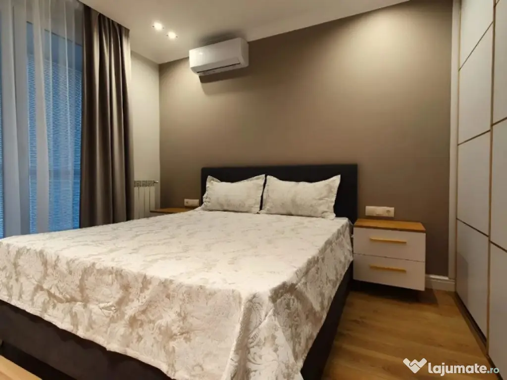 Oferim spre inchiriere un apartament situat in zona Carierei 