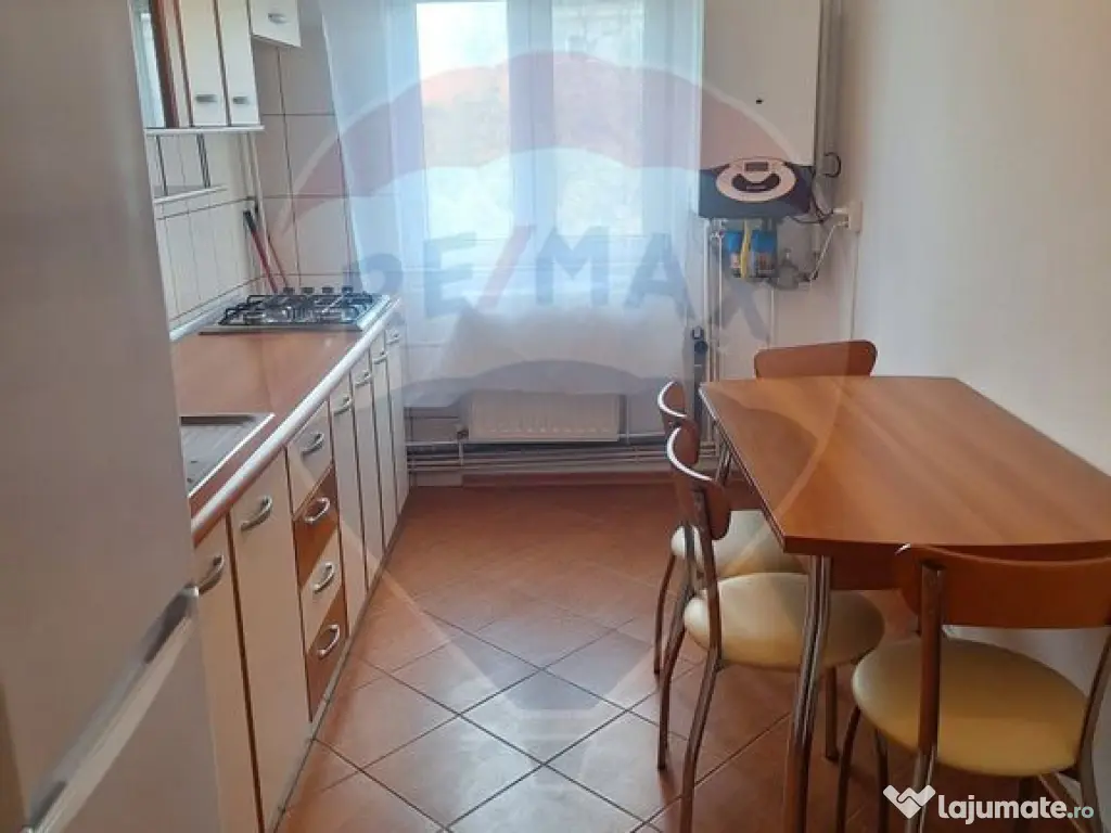 Apartament cu 2 camere de închiriat în zona Obor