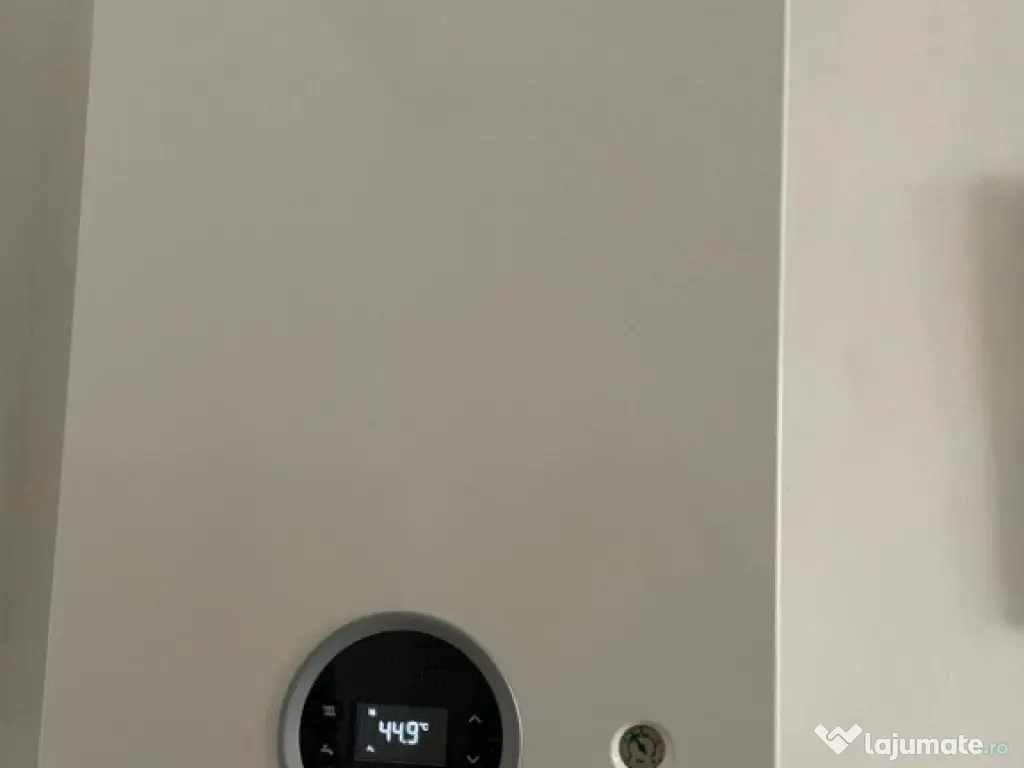 Casa cu 4 camere | zona 13 Septembrie x Bd Tudor Vladimirescu 